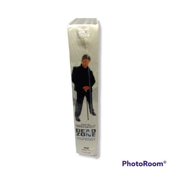 The Dead Zone Season One DVD Set - Factory Sealed - Never Played - Stephen King - Picture 3 of 4